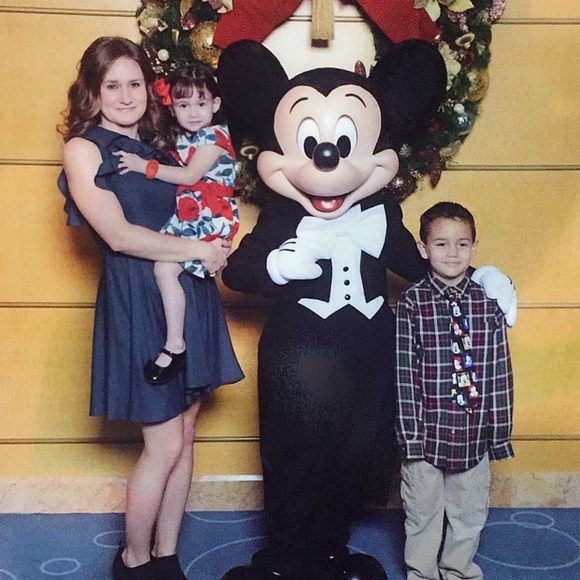 Meet your Posher, Natalie - Picture 3 of 3